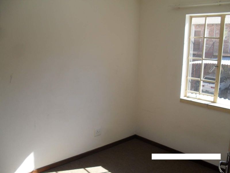 1 BEDROOM FLAT TO RENT IN MOUNTAIN VIEW - Photo 6