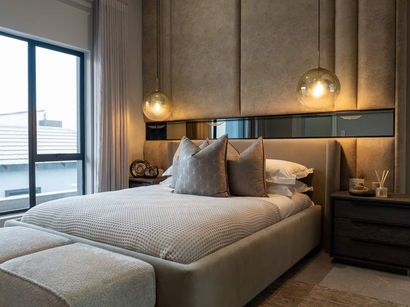 A Residence of Distinction in Eye of Africa’s Most Sought-After Enclave - Photo 5