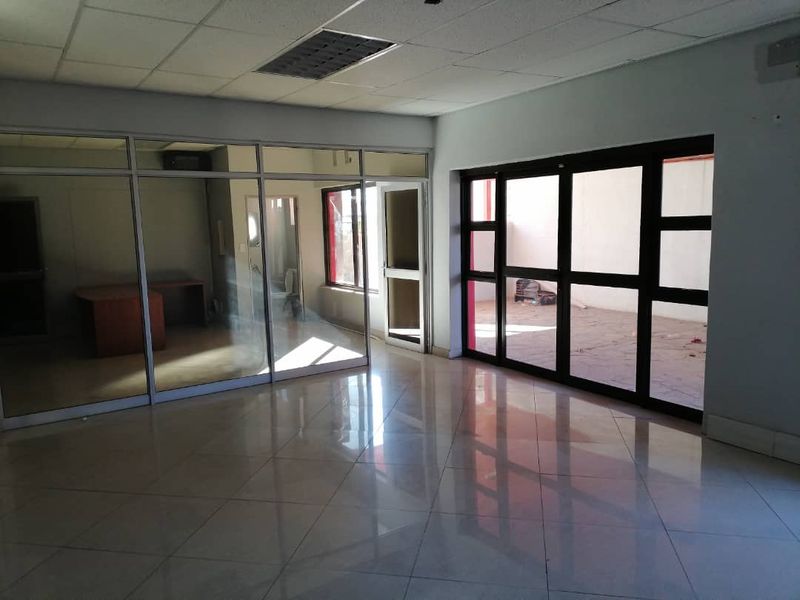 Office For Sale in Windhoek West - Photo 7