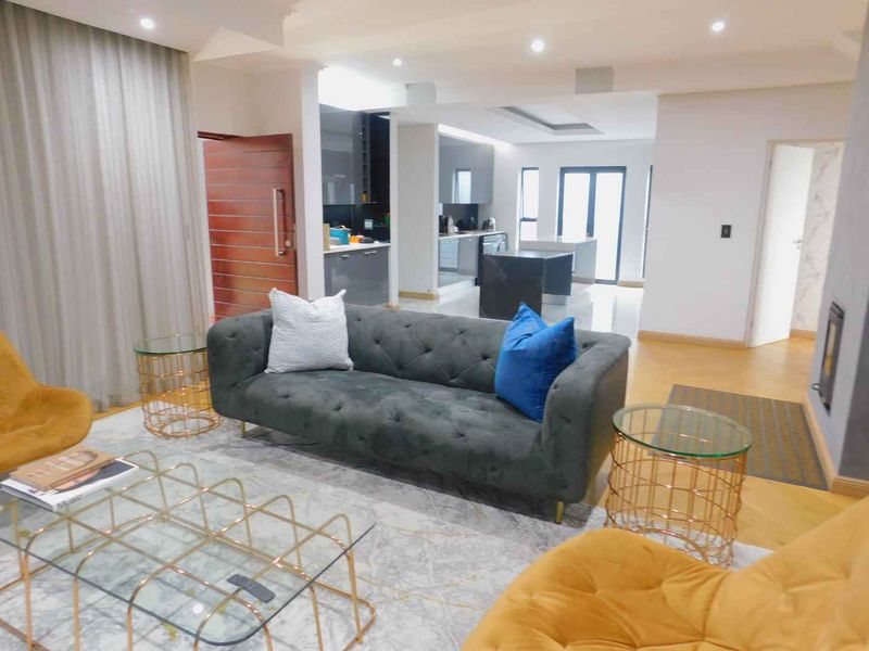 3 bedroom furnished cluster in Bryanston - Photo 5