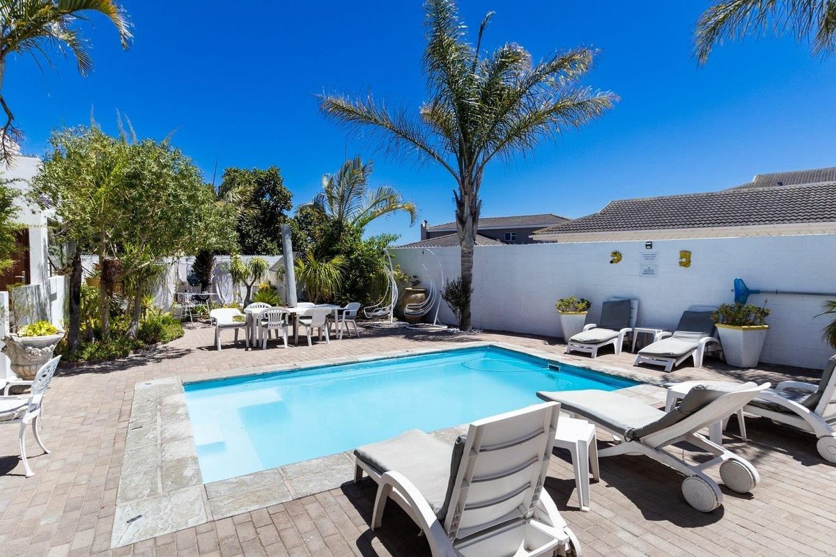 B & B For Sale in Langebaan - Photo 2