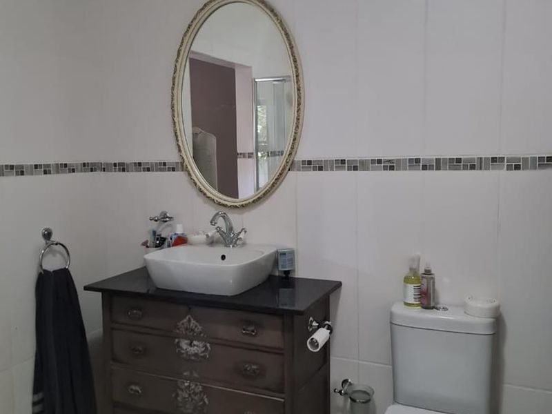 EXCLUSIVE MANDATE - Your Income-Generating Oasis in Aqua Park Awaits! - Photo 4