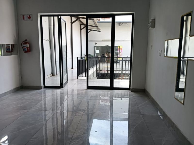 Secure Your Spot in Durban's Bustling Commercial Hub Today! - Photo 4