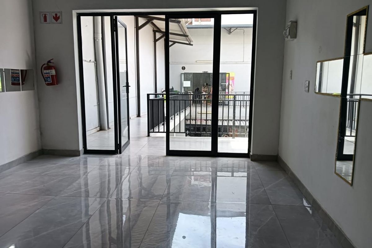 Secure Your Spot in Durban's Bustling Commercial Hub Today! - Photo 4