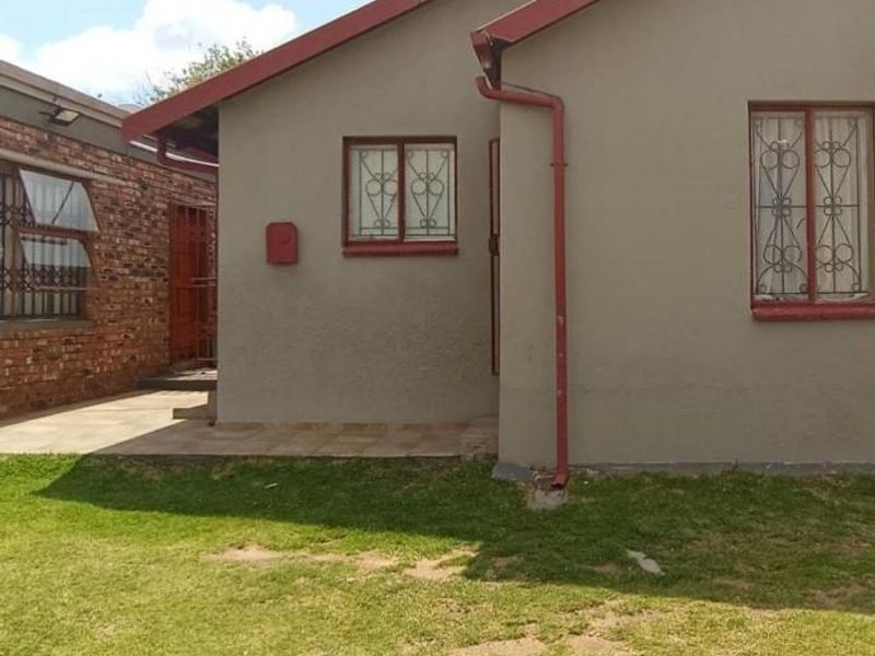 Investment property for sale - Photo 2