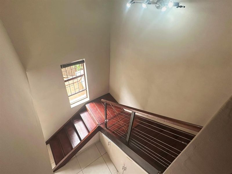 Spacious 2-Bedroom Unit with Patio - Photo 9