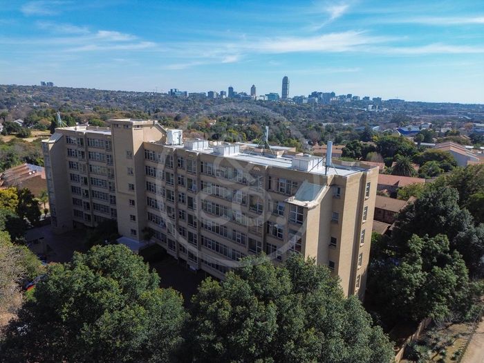 Property #2518342, Apartment For Sale in Bramley Park