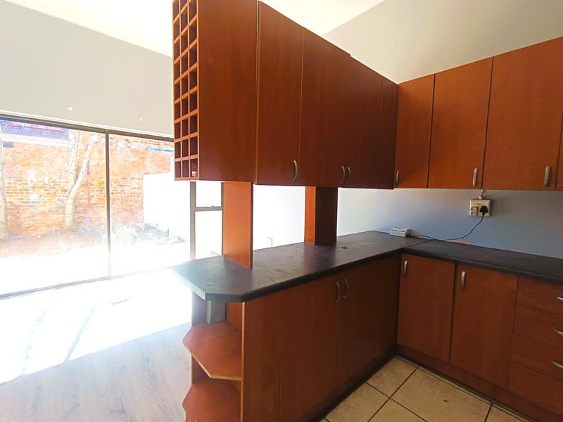 Modern Comfort Meets Smart Investment - Photo 6