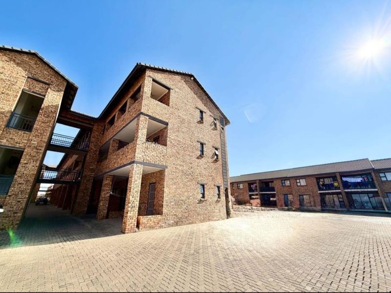 Two bedroom Apartment in Witfield - Photo 1