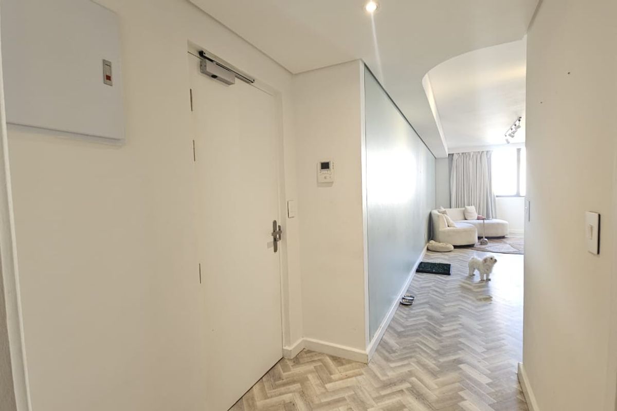 CBD Living Made Easy | Semi-Furnished 1-Bedroom Apartment with Secure Parking - Photo 4