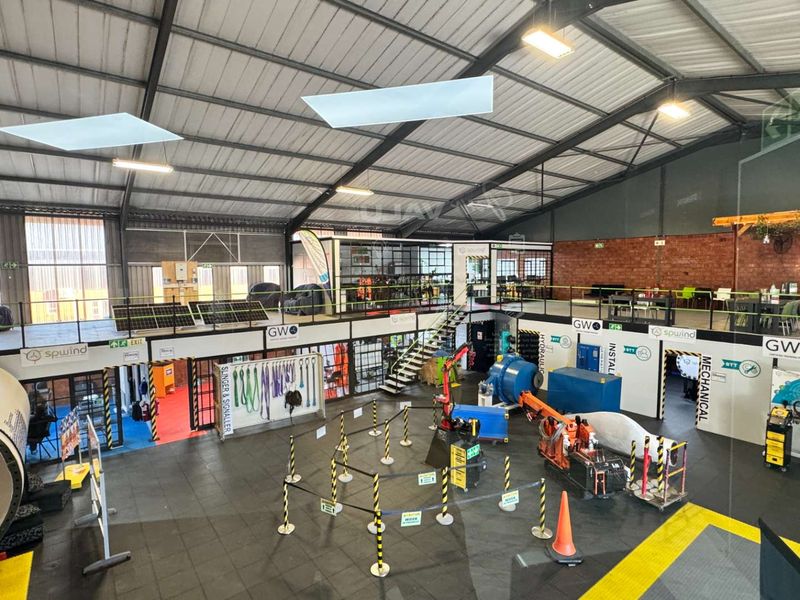 Planning ahead? Warehouse available from 1 Feb 2027! - Photo 1