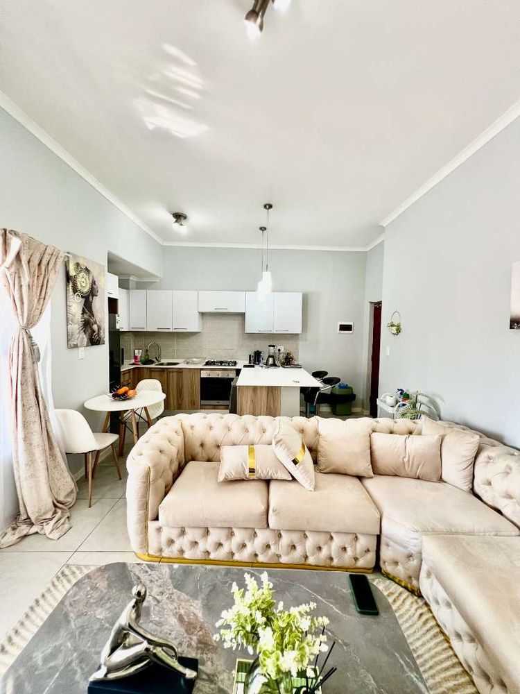 Open-plan Lounge Space