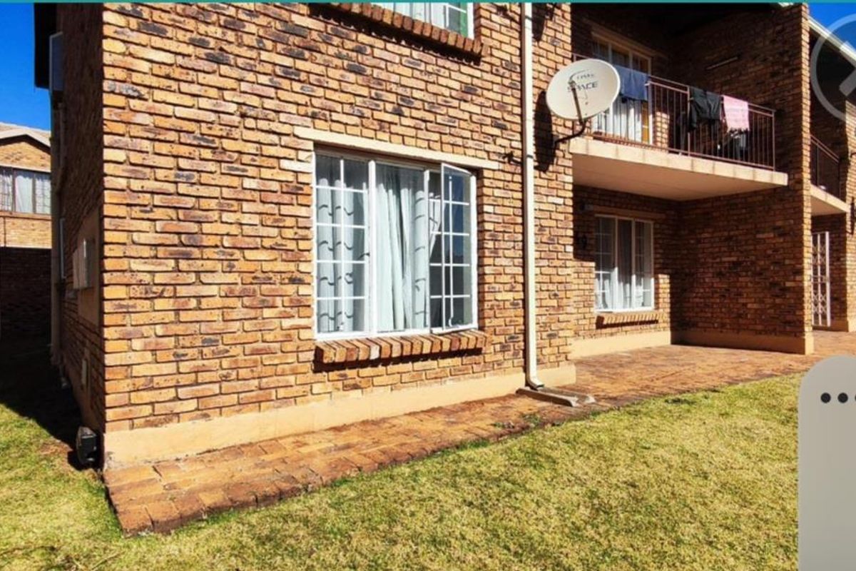 2 bedroom ground floor - Photo 2