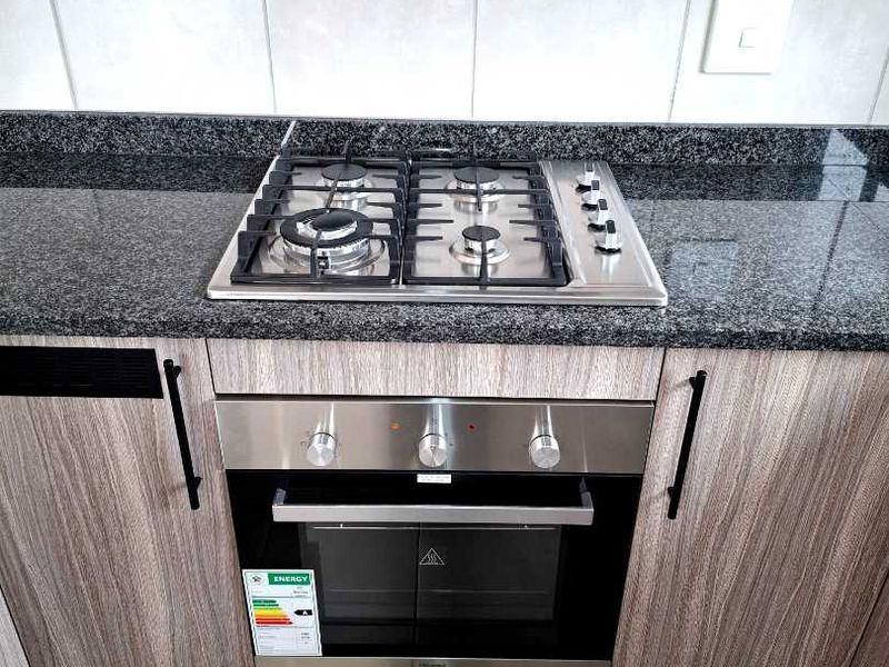 4 Brand New Simplex Units - Photo 2