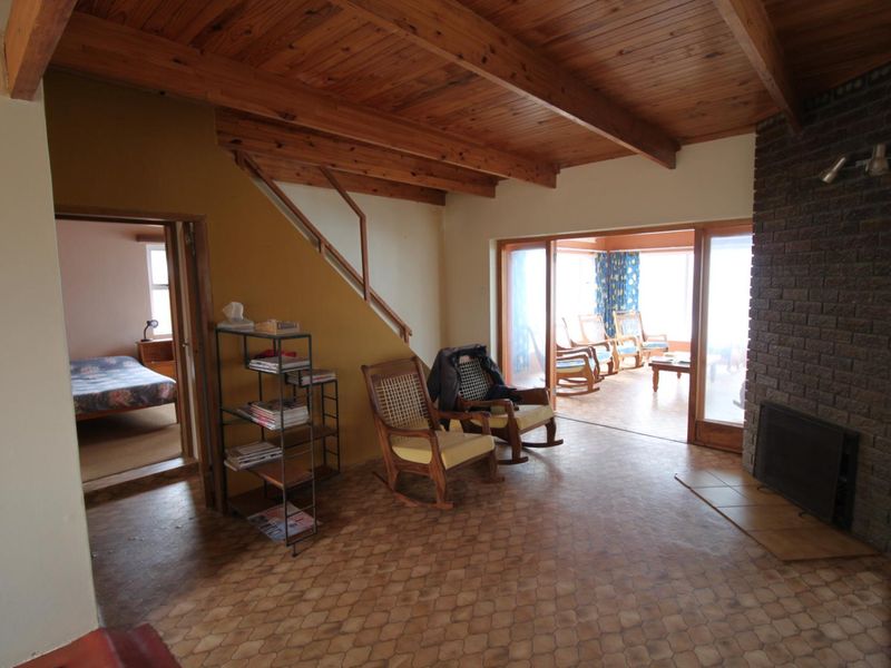 Henties Bay - Prime Location - Photo 8