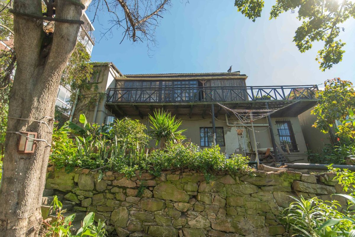 Spacious 4-Bedroom Investment property with Strong Rental Appeal - Photo 2