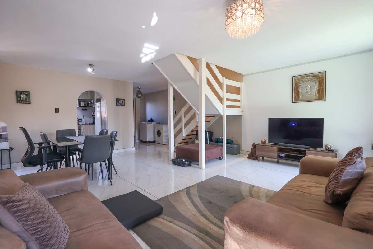 Stylish 3-Bedroom Duplex- Entertain In Style with Private Garden and Built In Braai - Photo 4