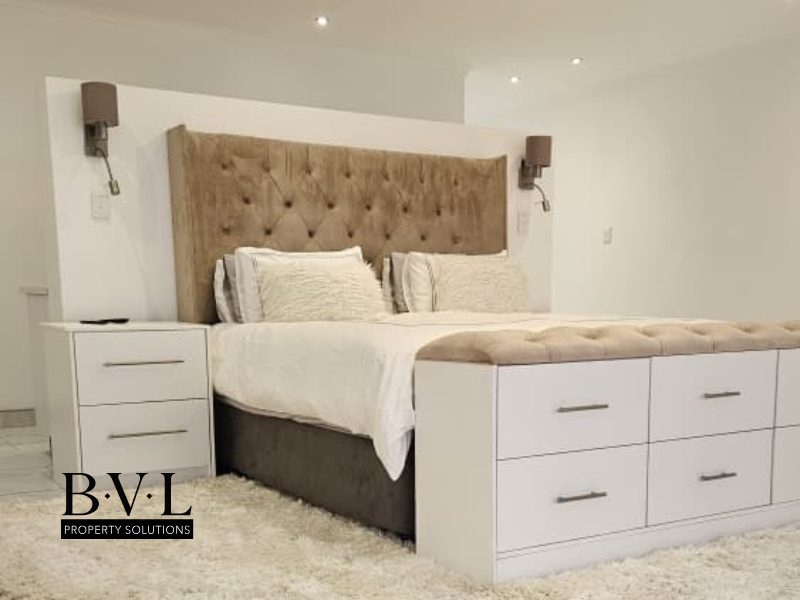 Luxury Living with the Ocean at Your Doorstep - Photo 9