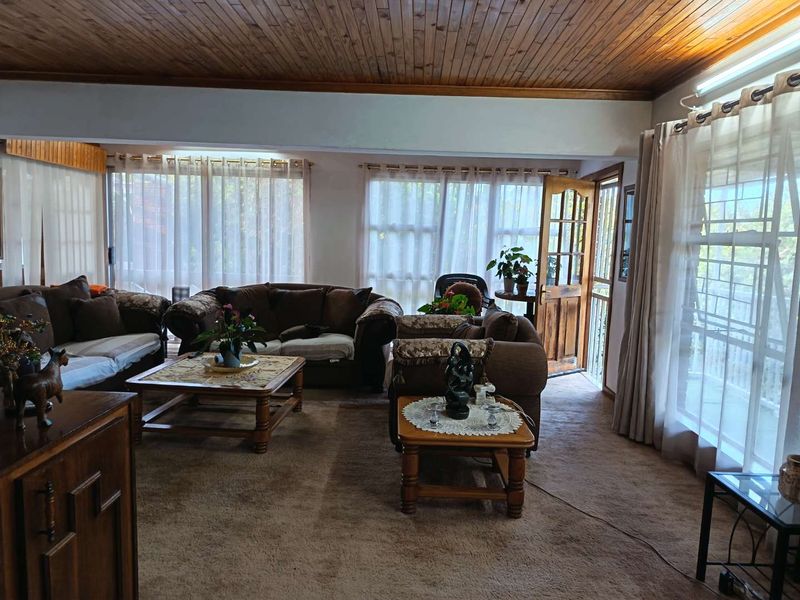 Discover Dual Living and Income in Heuwelsig!" - Photo 8