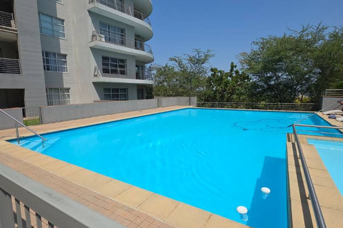 MAGNIFICENT FULLY FURNISHED 2 BED APARTMENT IN SANDHURST - Photo 2