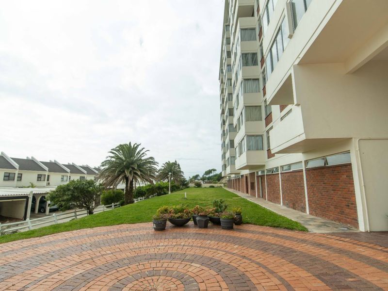 5th Floor Apartment with Harbour & Sea Views – Lelane - Photo 3