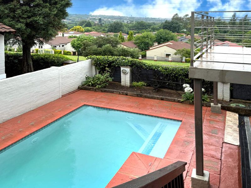 Three Bedroom Family Home in Excellent Waterford View Estate - Photo 3