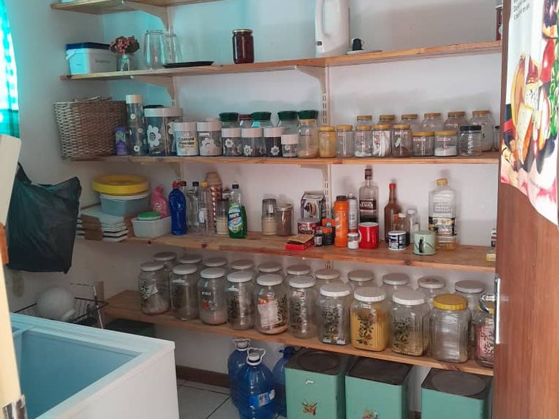 FOR SALE- SPACIOUS 3 BEDROOM HOUSE IN OUTJO, NAMIBIA - Photo 4