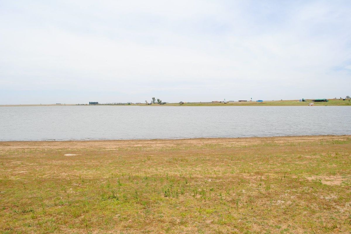 Vaal Dam water front stands from 1.5ha 20Km from Vaal Marina - Photo 3