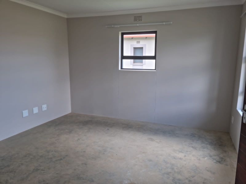 R 695 675! Daveyton ! Transfer & conveyancing INCLUDED. - Photo 10