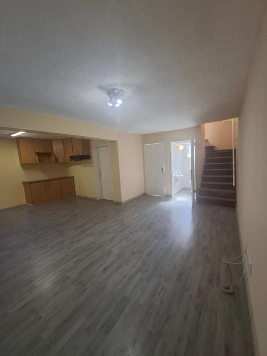 Property #2398633, Townhouse Sold in Pioniers Park