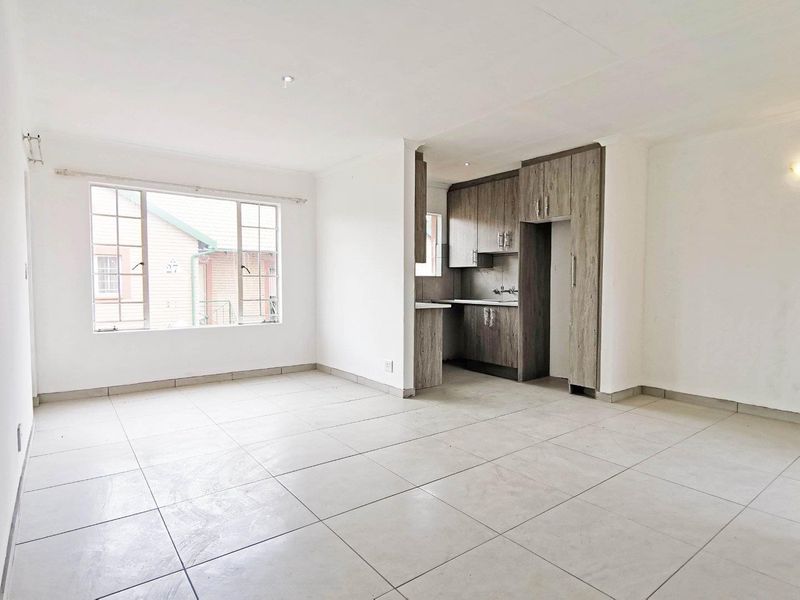 2 bedroom townhouse For Sale in Alberton North - Photo 4