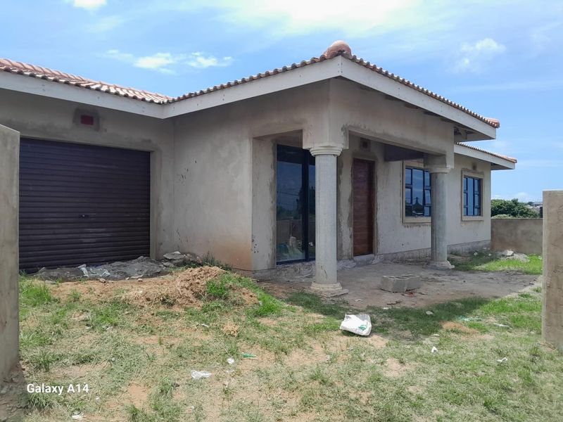 3 BEDROOM FREESTANDIN HOUSE WITH GARAGE IN ILLOVU - Photo 5