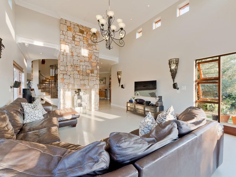PERFECTLY PRIVATE ENTERTAINER HOME, OOZING WITH CHARACTER AND CHARM WITH A GORGEOUS BREATH-TAKING VIEW - Photo 9
