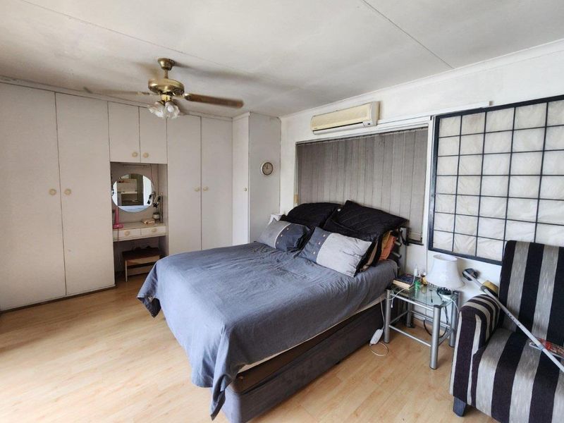 Spacious property in Verwoerdpark - Photo 9