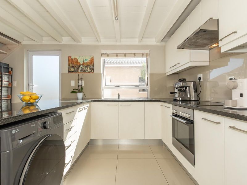 Coastal Lifestyle & Investment Opportunity - Photo 3