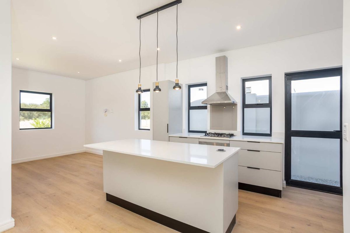 Three-bedroom House to Rent – Comfortable Modern Living - Photo 2