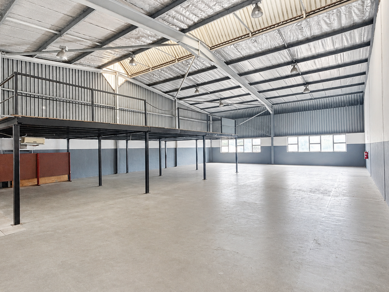Versatile Warehouse / Industrial Unit to Let, Westmead - Photo 6