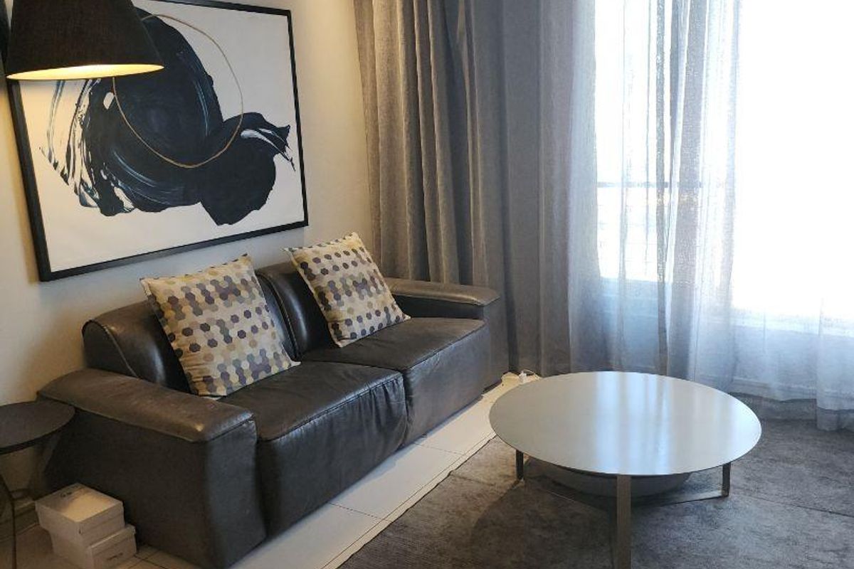 SOPHISTCATED FULLY FURNISHED 1 BED APARTMENT FOR SALE - Photo 2