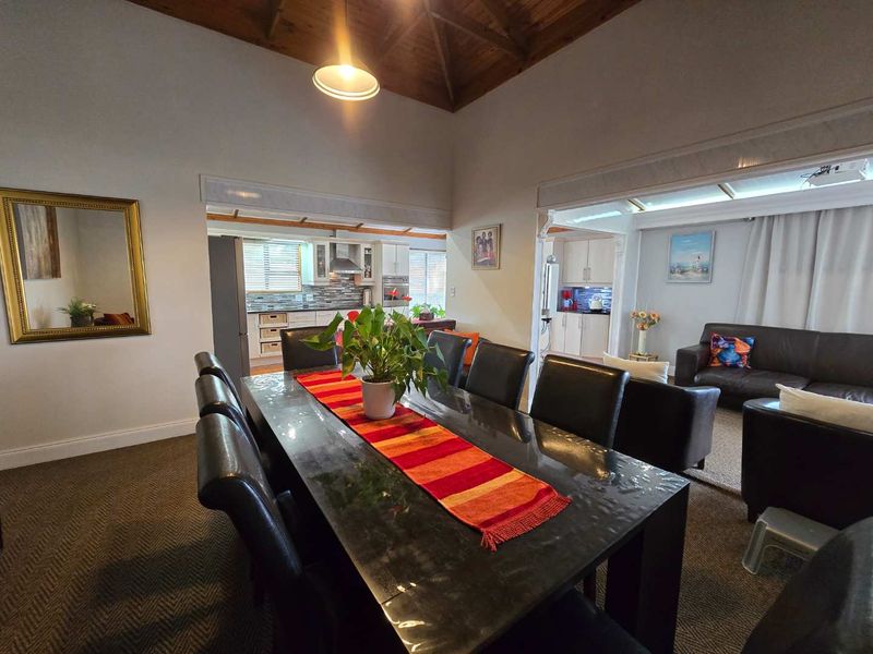 Double-Storey Nutec home for sale in Stilbaai-Wes. - Photo 5