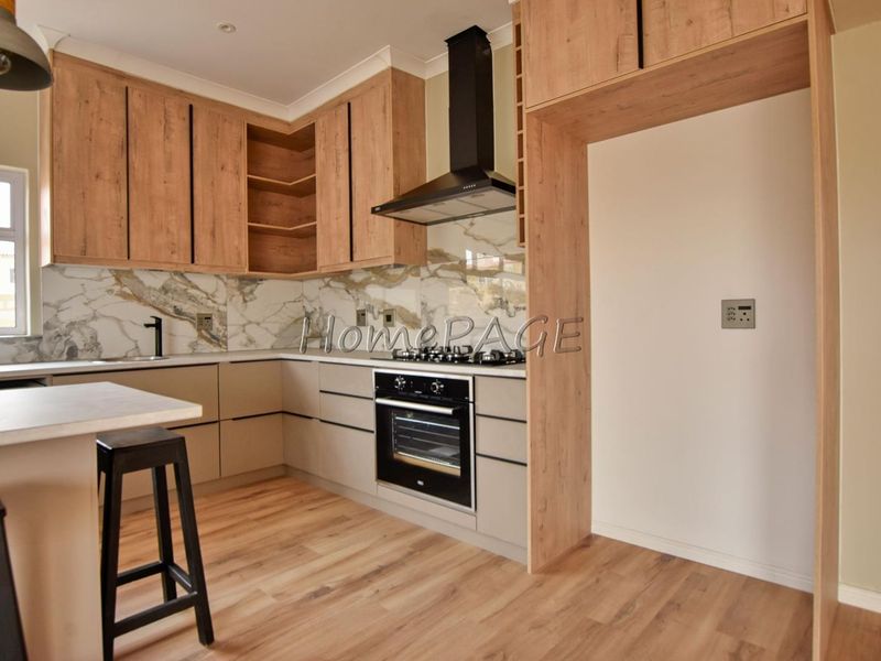 Rossmund, Swakopmund:  NEW 3 Bedr U-Shaped Home - Photo 4