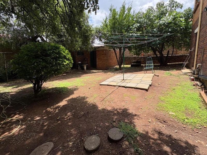 3 bedroom house for sale - Photo 10