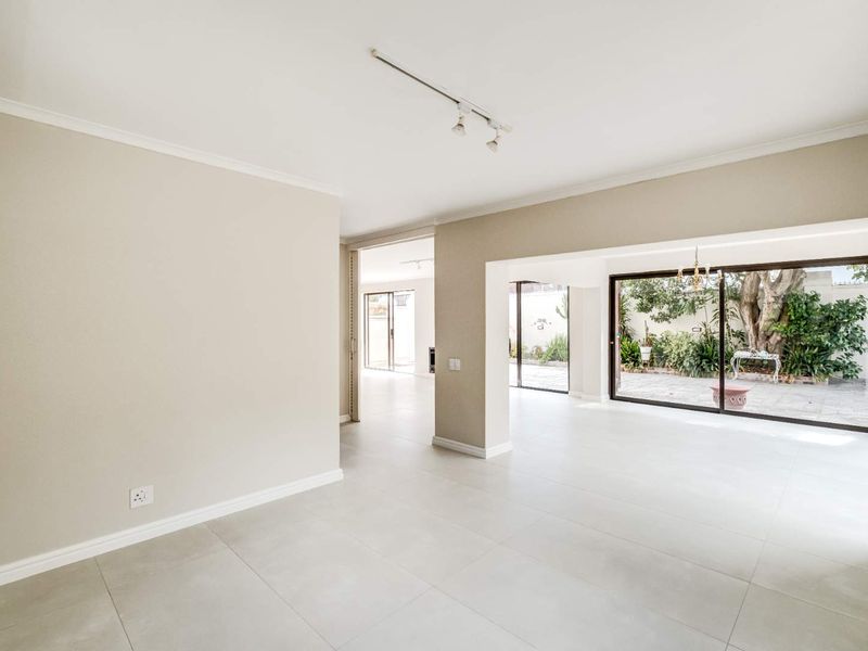 Buy into the Newlands Lifestyle and Walk Everywhere! - Photo 10