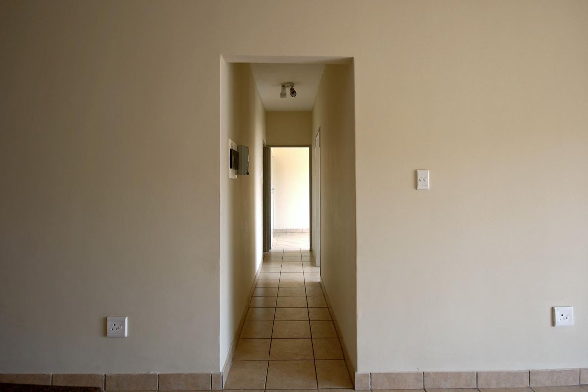 Loadshedding-Free Area | Modern 2 Bedroom Apartment - Photo 5