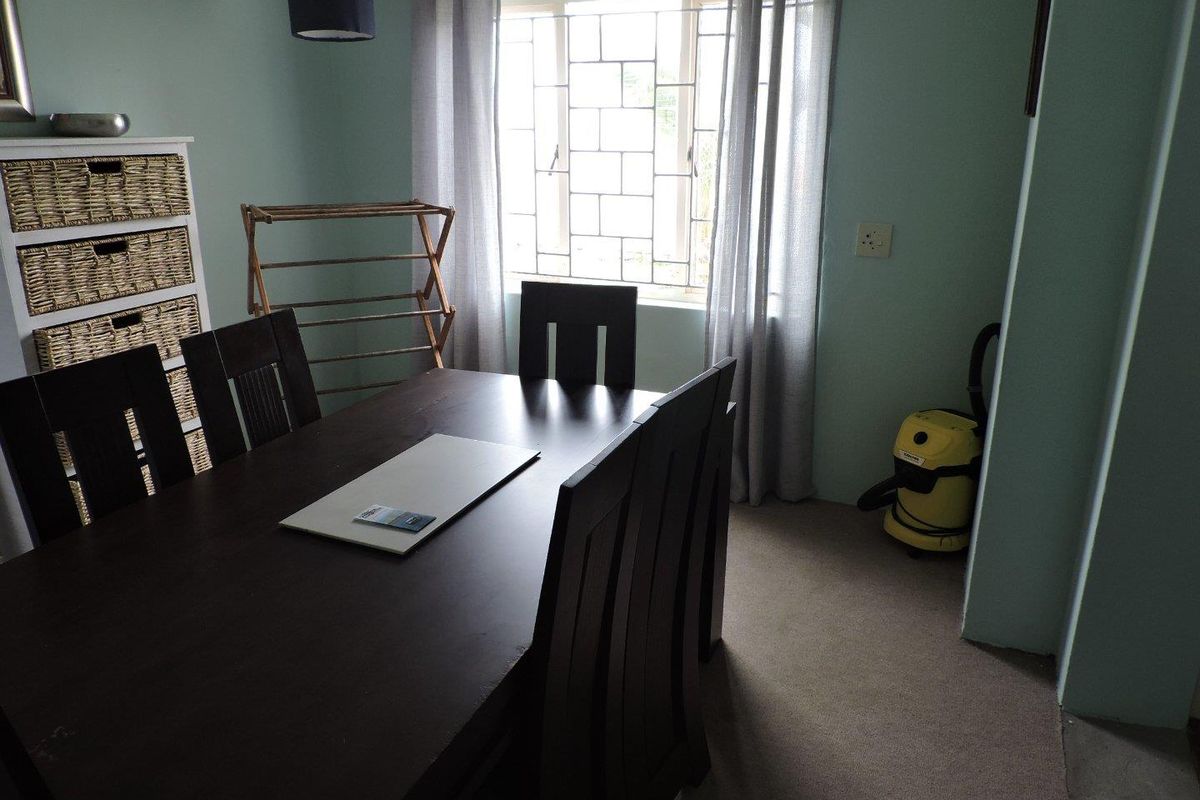 FOR SALE- SEA VIEW HOUSE IN VINETA, SWAKOPMUND, NAMIBIA - Photo 4