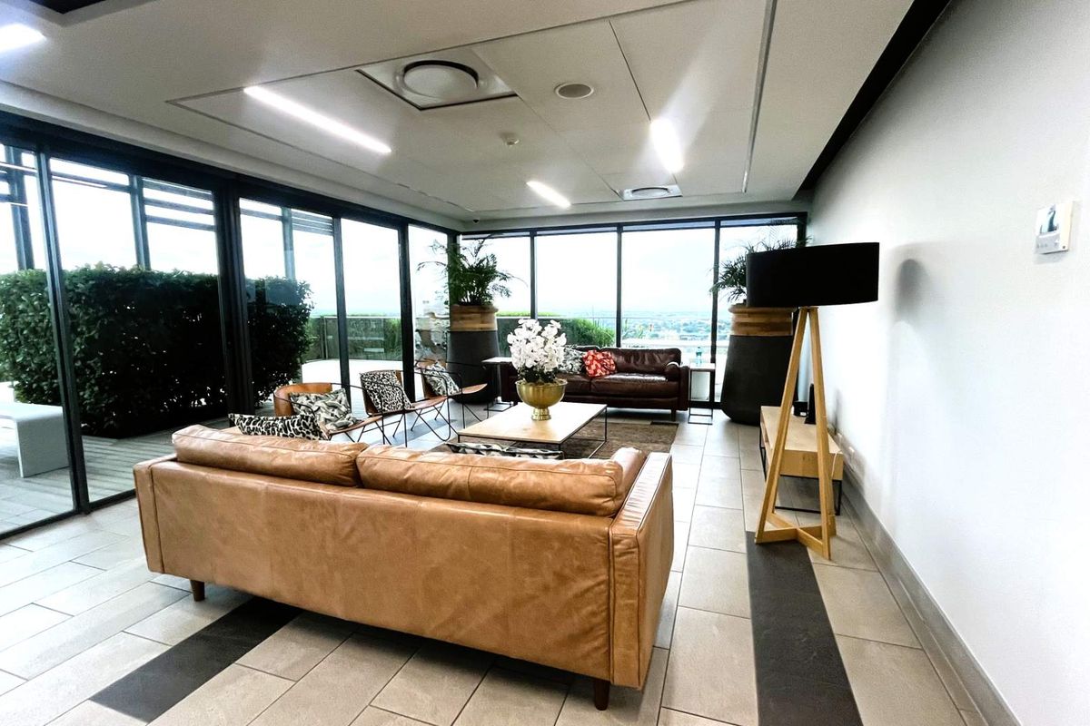 Urban Edge Living: A Loft That Works as Hard as You Do - Photo 4
