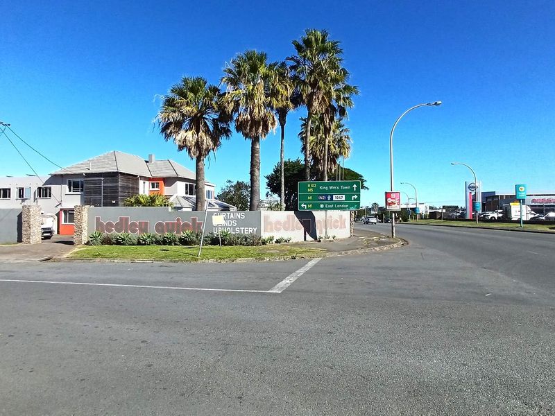 Corner commercial property perfectly located on Devereaux Avenue - Photo 8