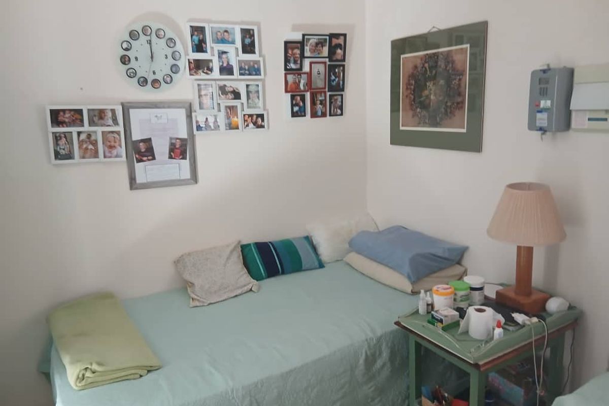 Retirement Village Living - Photo 3