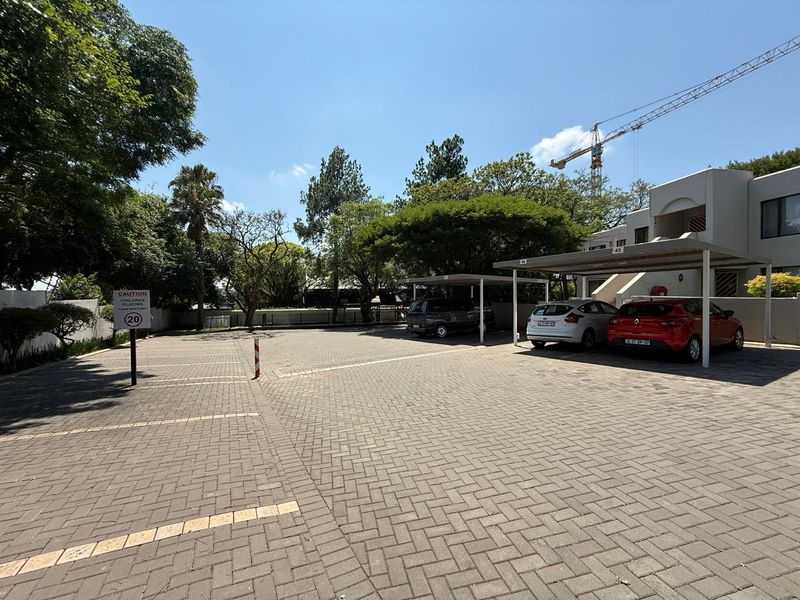 Charming 2-Bedroom Apartment in Sandown - Sole Mandate - Photo 10