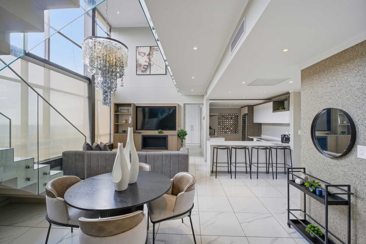 Spectacular Sunsets & Skyline Views from Your Penthouse! - Photo 2