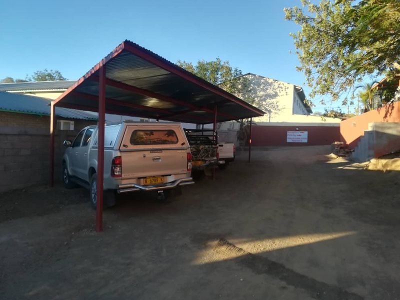 "Charming Guesthouse in Keetmanshoop Awaits New Owner! - Photo 4